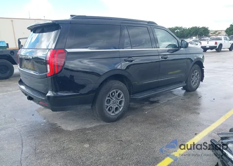 2025 Ford Expedition Active z USA, uszkodzony, nr VIN 1FMJU1H83SEA29809